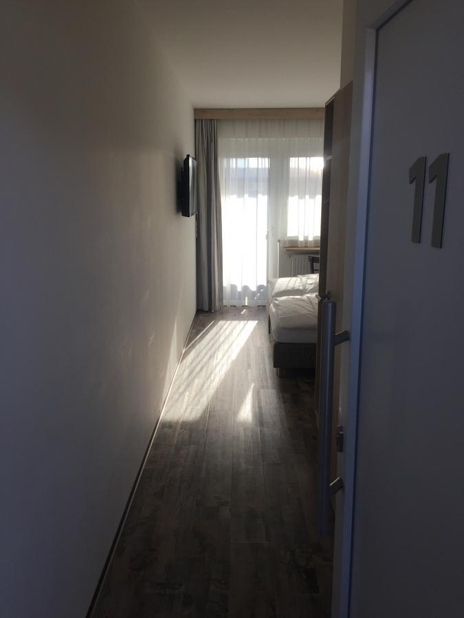 Spielberg Bei Knittelfeld Burg Rooms - 24H Self-Check-In المظهر الخارجي الصورة